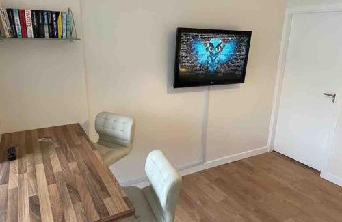Roscoe Apartment | Beautiful one bedroom Apartment In Galway City
