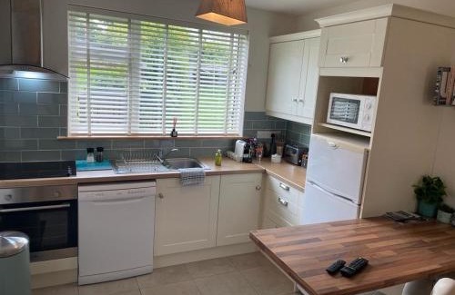 Roscoe Apartment | Beautiful one bedroom Apartment In Galway City