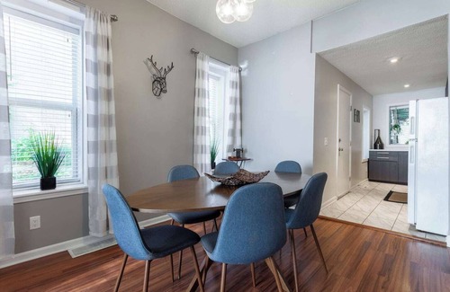 Southmoreland Condo | Beautiful One Bedroom With King Bed | 07