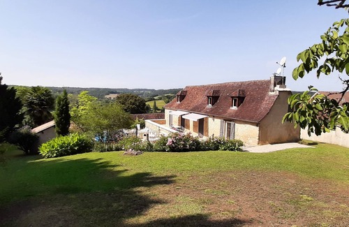 Thenon House | Beautiful perigord stone, private pool, exceptional views and breathtaking.