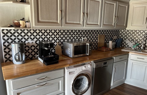 Boisseuilh House | Beautiful Perigordian house for 9 people with heated swimming pool HAUTEFORT