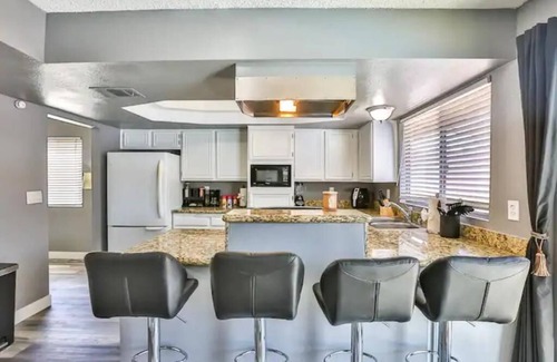 Whitney Ranch House | Beautiful pool home near strip