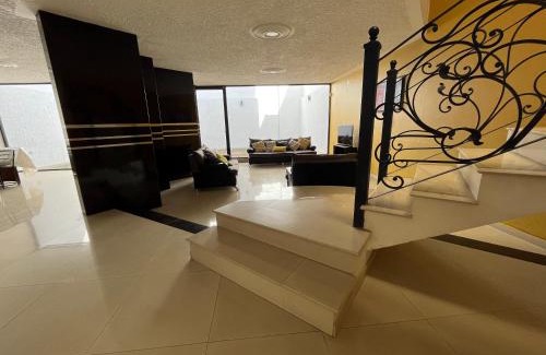 Tepatitlan de Morelos House | BEAUTIFUL PRIVATE HOUSE in the downtown with 3 floors
