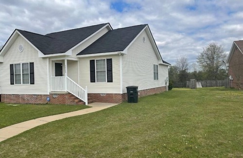 Albany House | Beautiful Private 3 Bedroom Home
