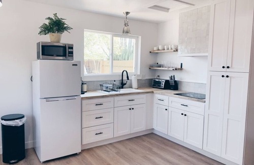 Sherwood Towne House | Beautiful Private Guest House in Arcadia