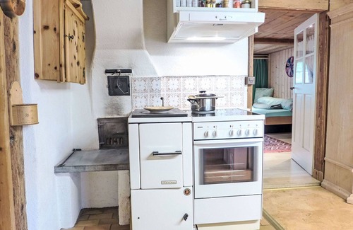 Innertkirchen House | Beautiful private villa for 6 guests with WIFI, TV, terrace, pets allowed and panoramic view