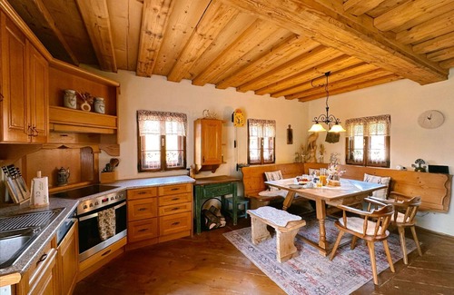 Brodingberg House | Beautiful private villa for 6 people with A/C, hot tub, WIFI, TV, patio, pets allowed and parking