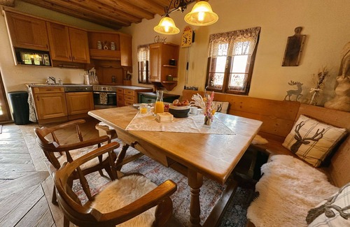 Brodingberg House | Beautiful private villa for 6 people with A/C, hot tub, WIFI, TV, patio, pets allowed and parking
