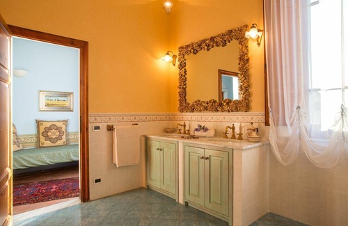 Fabbrica Villa | Beautiful private villa for 13 people with A/C, pool, WIFI, TV, panoramic view and parking