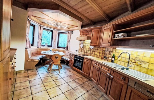 Woergl House | Beautiful private villa for 10 guests with private pool, hot tub, WIFI, TV, terrace and parking