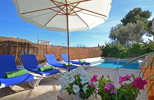 El Toro Villa | Beautiful private villa for 8 guests with WIFI, TV and patio