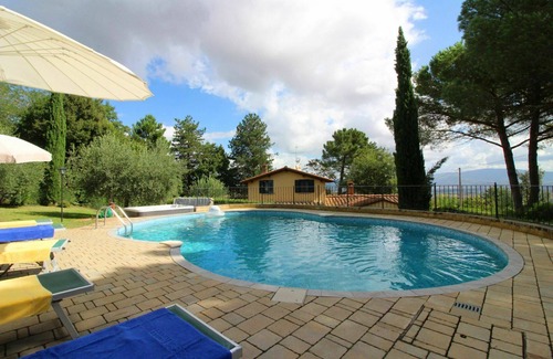 Ponte Buriano Villa | Beautiful private villa for 13 people with WIFI, private pool, TV and parking