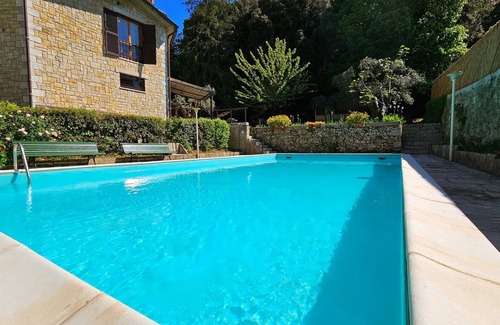 Cetona Villa | Beautiful private villa for 7 people with WIFI, private pool, TV, veranda and parking