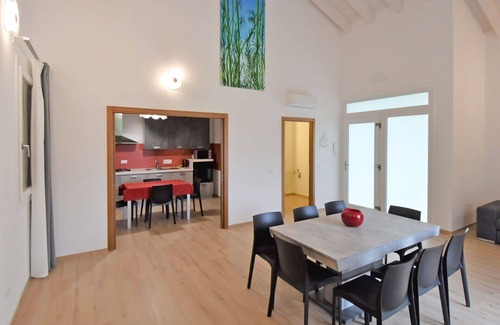 Malcontenta Villa | Beautiful private villa for 6 people with WIFI, pool, A/C, TV, balcony and parking