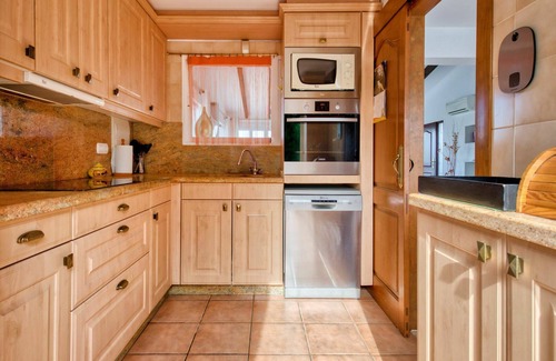 Monte Pego House | Beautiful private villa with WIFI, A/C, private pool, TV, terrace, pets allowed and panoramic view