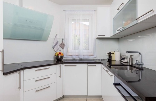 Senj House | Beautiful private villa with private pool, WIFI, hot tub, A/C, TV, terrace, pets allowed and par.