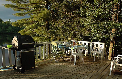 Loudon Cottage | Beautiful, private waterfront, great spot for romance or family fun!