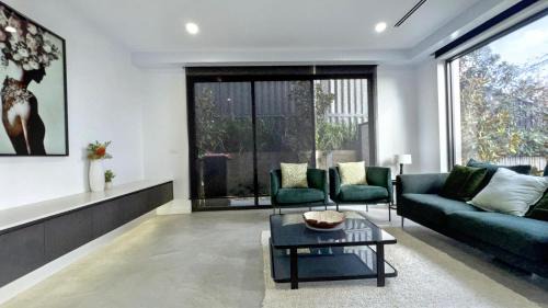 Balwyn House | Beautiful property in Balwyn with great view
