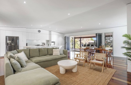Amity Point House | Beautiful Property with all bedrooms with ensuites
