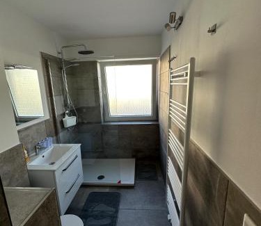 Sudweststadt Apartment | Beautiful, quiet and cosy apartment with balcony in central location
