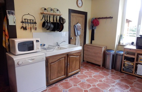 Limanton House | Beautiful, quiet, Burgundy village location close to local amenities.
