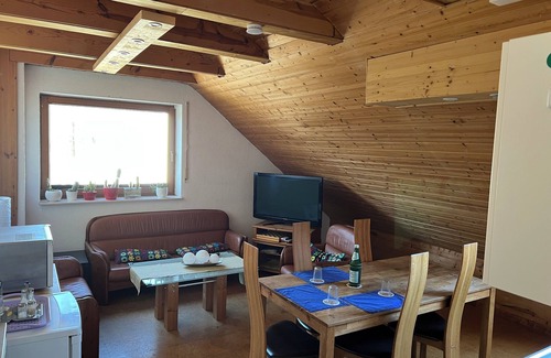 Kernstadt Apartment | Beautiful, quiet vacation apartment for up to five people