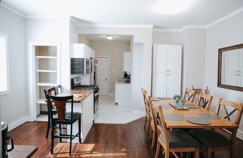 Des Moines House | Beautiful remodeled historic Drake Univ home minutes from downtown and all metro