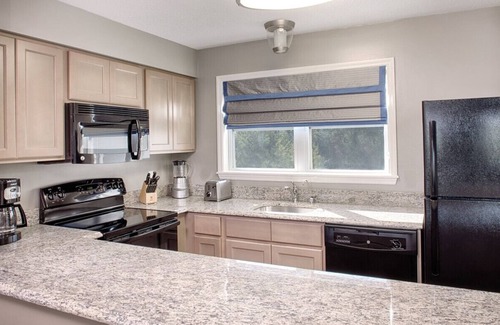 Ocean Ridge Condo | Beautiful Resort in Ocean Ridge 1BD near at Botany Bay