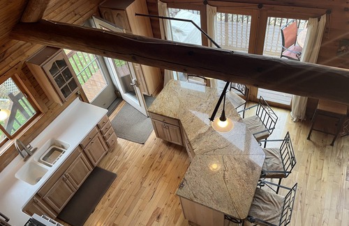 Harpers Ferry House | Beautiful Riverfront Home on the Mississippi!
