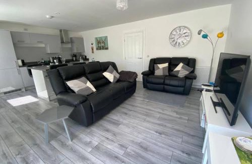 Callander Apartment | Beautiful Riverside Holiday Home