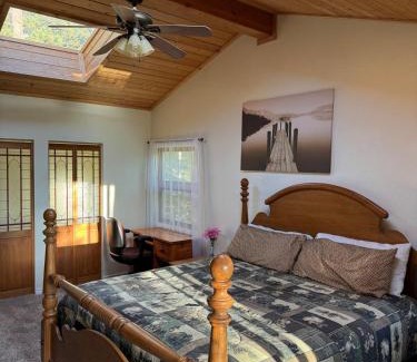 Divide House | Beautiful Rocky Mountain Home with views on 1 acre