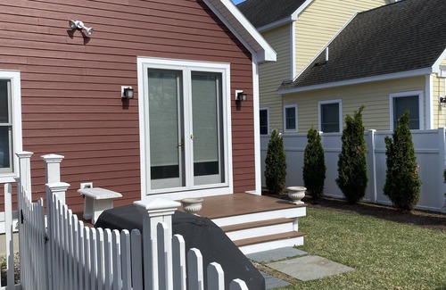 Saratoga Springs House | Beautiful Saratoga Home Walking Distance to BELMONT STAKES