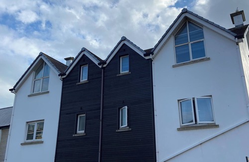 Portstewart Apartment | Beautiful Sea View Apartment near Golf Club