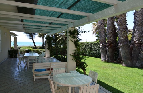 Marina di Ragusa Villa | BEAUTIFUL SEAFRONT VILLA MARIANNA