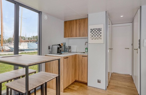 Molkwerum Boat Rental | Beautiful ship in Molkwerum