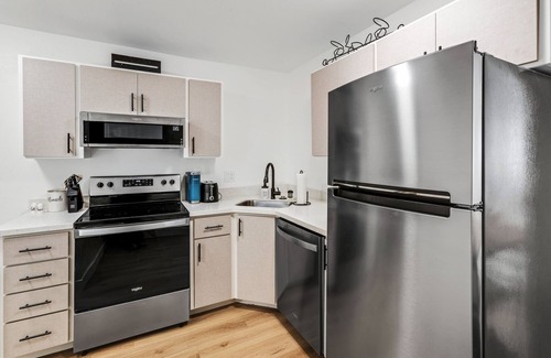 Beaver Condo | Beautiful Ski-in/Ski-out Condo Located On The Eagle Point Resort! by RedAwning