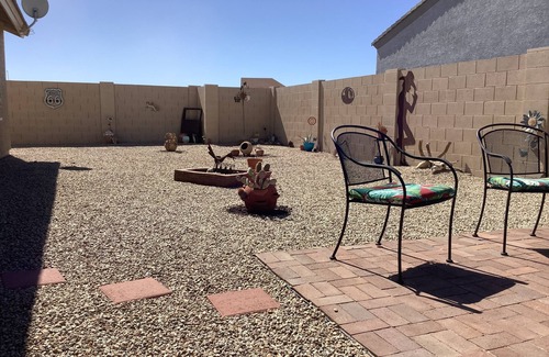 Arizona City House | Beautiful Southwest Decor Home in Quite Neighborhood
