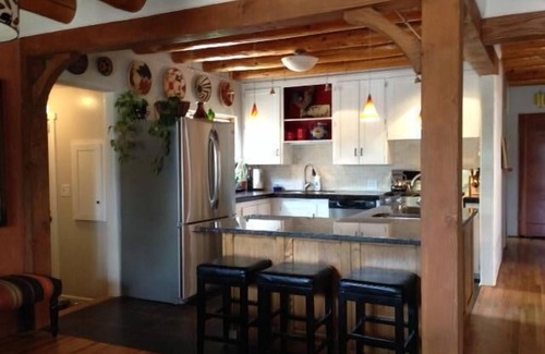 Southside House | Beautiful southwestern style home; 30 Day Rental