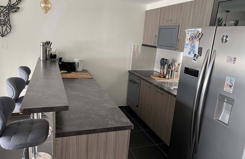Cran-Gevrier Apartment | Beautiful Spacious apartment with mountain view