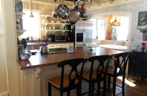 South Haven Cottage | Beautiful Stone Cottage Warm Cozy Get Away