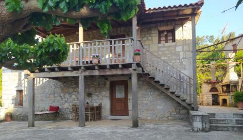 Trifylia Apartment | Beautiful stone house!