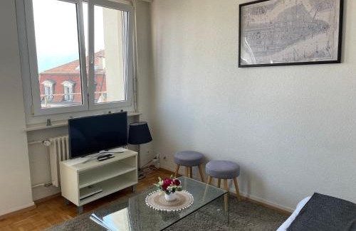Lausanne Apartment | Beautiful studio 2 minutes from Lausanne Train Station