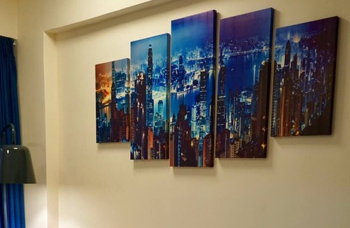 Central Apartment | Beautiful studio+Balcony @ Central/Lan Kwai Fong