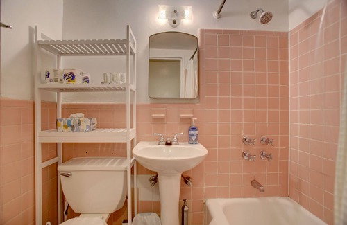 Upper West Side Apartment | Beautiful studio by Central Park