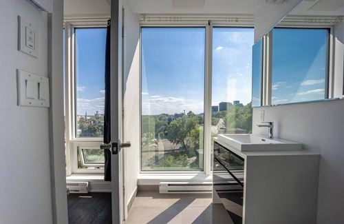 Southwest Condo | Beautiful studio in the heart of downtown