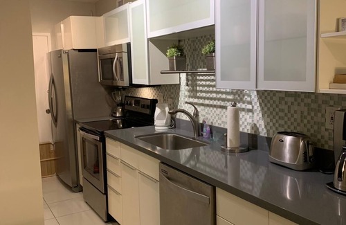South Beach Apartment | Beautiful Studio on the Beach at The Decoplage