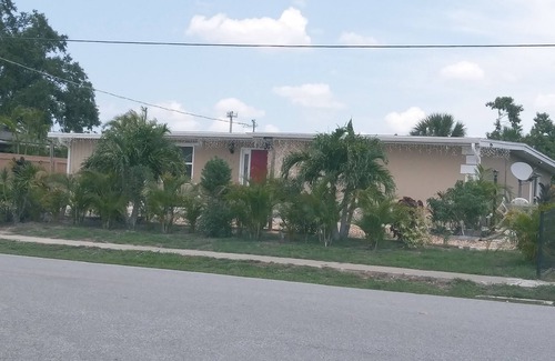 Port Charlotte - Charlotte Harbor Apartment | Beautiful Studio with Private Entrance