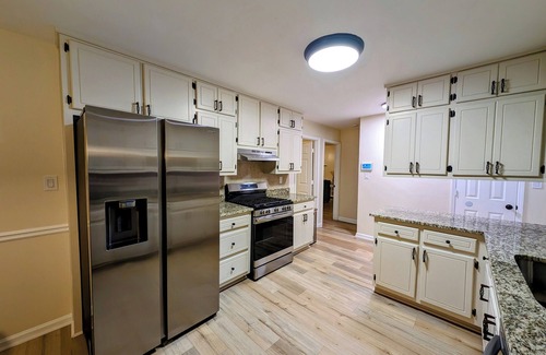 Jonesboro House | Beautiful suburban oasis located near Clayton County Park and restaurants.
