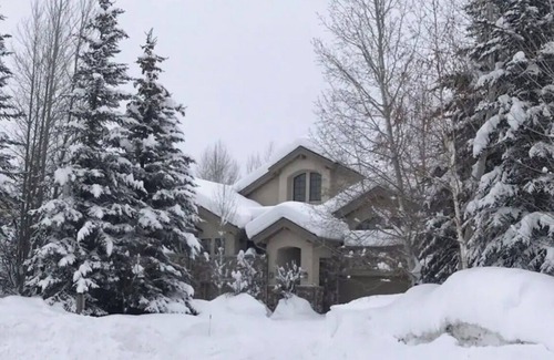 Elkhorn Village House | Beautiful Sun Valley - Elkhorn Townhome. 3 Bedroom, 3.5 Baths, Private Hot Tub.