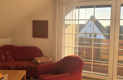 Osloß Apartment | Beautiful top floor apartment with balcony in Osloß